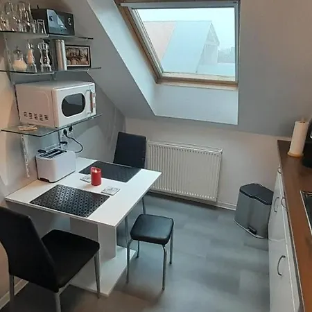 Best-Preis -Vip Lounge- Mit Netflix, Self-Check-In, Ebike Ladestation, Fahrradraum, Wlan Und Netflix - Direkt Am Elberadweg Im Herzen Von Wittenberge Buitenkant foto
