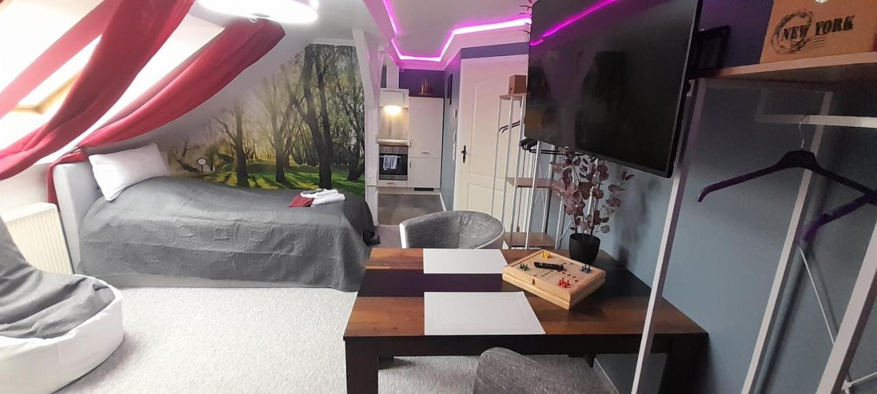 Best-preis -vip Lounge- Mit Netflix, Self-check-in, Ebike Ladestation, Fahrradraum, Wlan Und Netflix - Direkt Am Elberadweg Im Herzen Von * Wittenberge