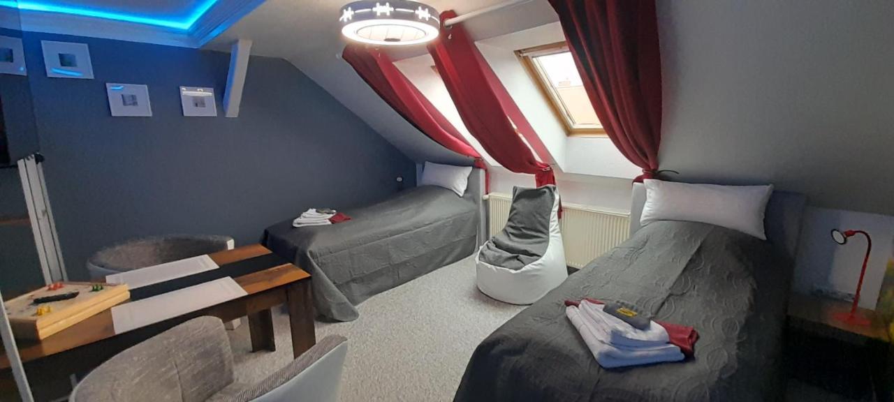 Best-preis -vip Lounge- Mit Netflix, Self-check-in, Ebike Ladestation, Fahrradraum, Wlan Und Netflix - Direkt Am Elberadweg Im Herzen Von