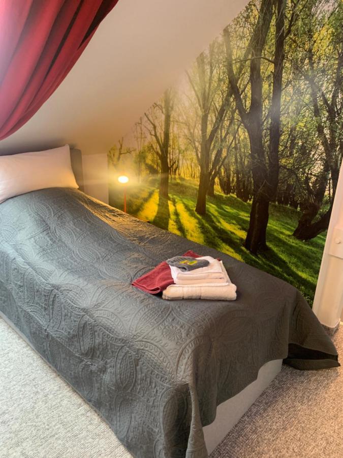 Best-preis -vip Lounge- Mit Netflix, Self-check-in, Ebike Ladestation, Fahrradraum, Wlan Und Netflix - Direkt Am Elberadweg Im Herzen Von * Wittenberge