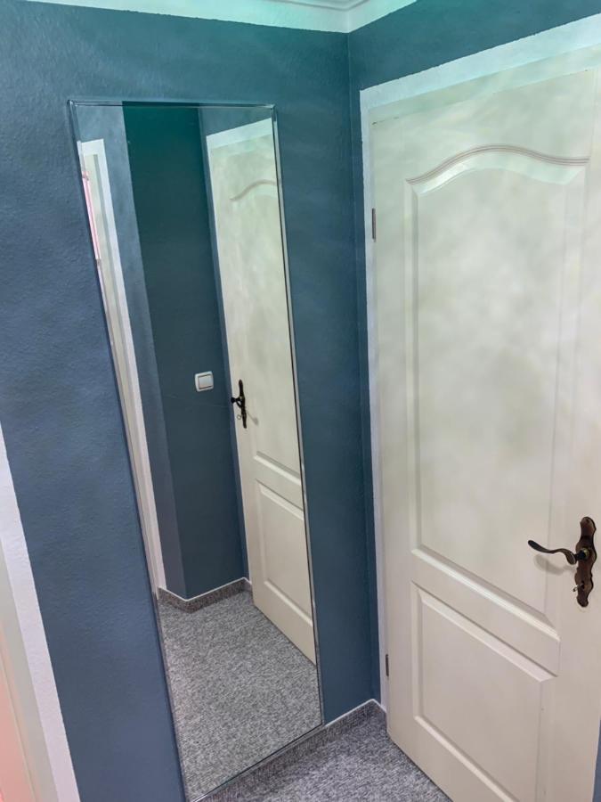 Best-preis -vip Lounge- Mit Netflix, Self-check-in, Ebike Ladestation, Fahrradraum, Wlan Und Netflix - Direkt Am Elberadweg Im Herzen Von Apartment Wittenberge